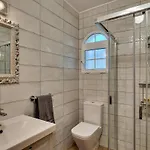 200m From The Beach, Jacuzzi, Swimming Pool, Bbq Villa Calpe