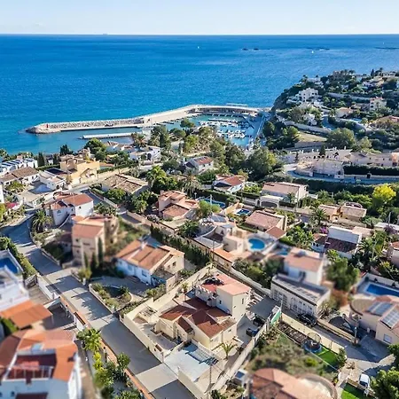 200m From The Beach, Jacuzzi, Swimming Pool, Bbq Villa Calp