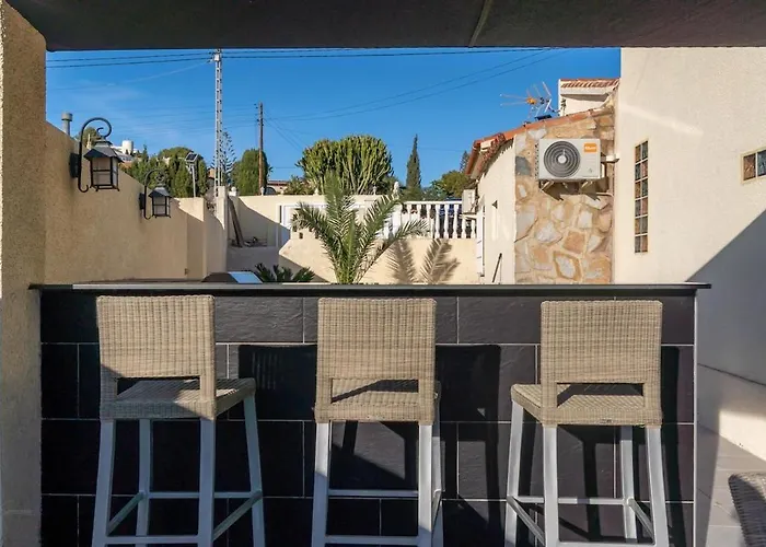 Villa 200m From The Beach, Jacuzzi, Swimming Pool, Bbq *