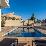 200m From The Beach, Jacuzzi, Swimming Pool, Bbq Villa Calp