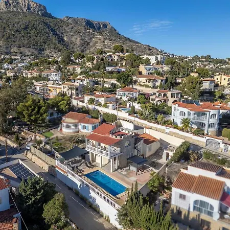 200m From The Beach, Jacuzzi, Swimming Pool, Bbq * Calp