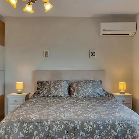 200m From The Beach, Jacuzzi, Swimming Pool, Bbq فيلة كاليبي